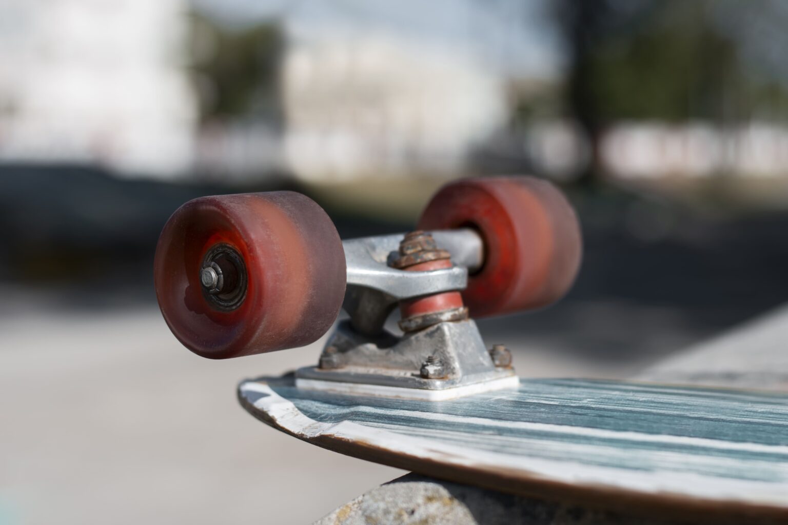 Skateboard-Möbel im urbanen Wohnstil Ein Hauch von Skate-Kultur im Wohnraum - Wohntrends Magazin