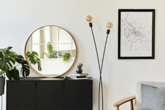 Spiegel im Wohnzimmer Kreative Ideen für stilvolle Akzente im Wohnzimmer - Wohntrends Magazin