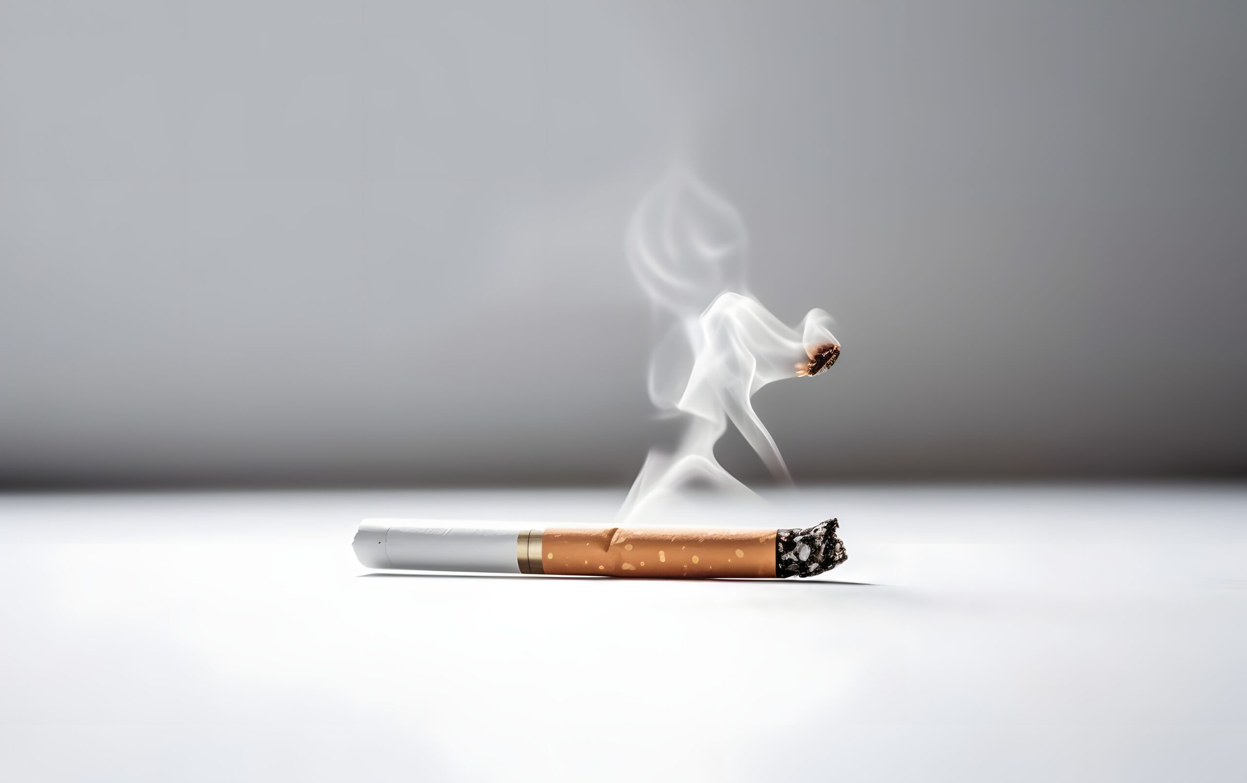 Rauchgeruch entfernen: So reinigen Sie eine Raucherwohnung