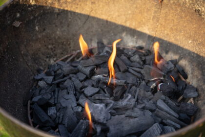 Grill anzünden: Schritt-für-Schritt-Anleitung für Anfänger