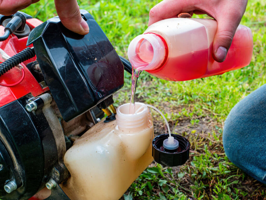 Welches Benzin für Rasenmäher: Tipps zur Auswahl der richtigen Kraftstoffart - Wohntrends Magazin