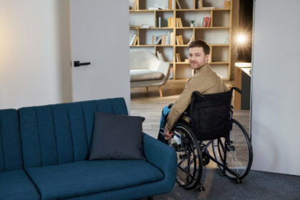 Barrierefreies Wohnen: Die richtige Türbreite für Rollstuhlfahrer - Wohntrends Magazin