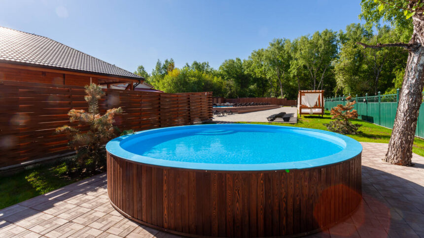 Die Vorteile eines Stahlwandpools für unbeschwerten Sommergenuss im eigenen Garten - Wohntrends Magazin
