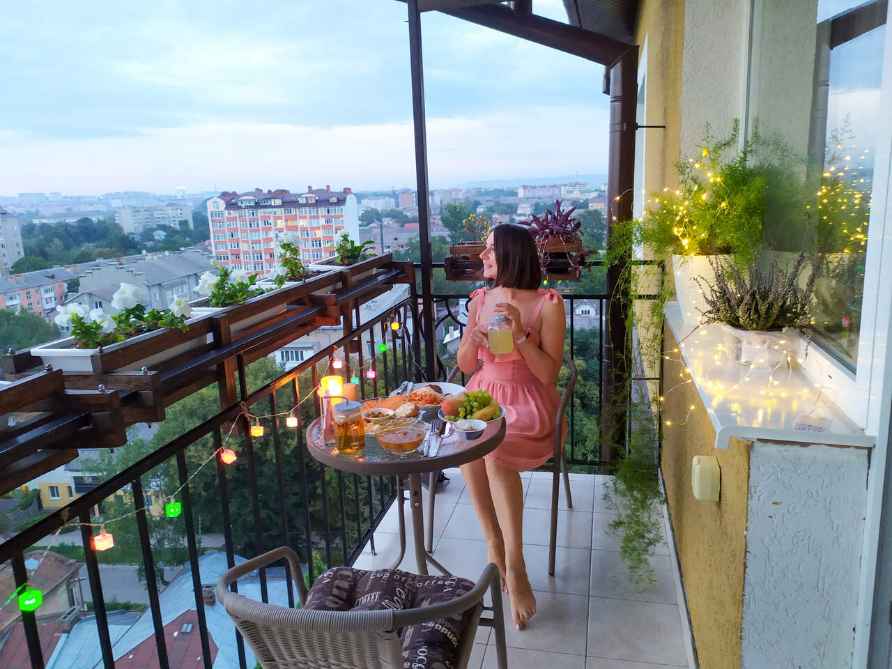 Kleinen Balkon mit IKEA gestalten: Kreative Ideen für eine gemütliche Oase - Wohntrends Magazin