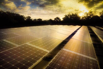 Bifaziale Module: Vor- und Nachteile für die moderne Solarenergie - Wohntrends Magazin