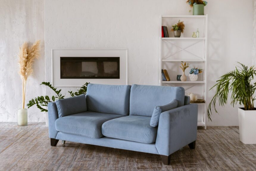 Sofa mit Füßen
