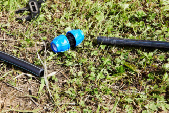 Wasserleitung im Garten verlagen
