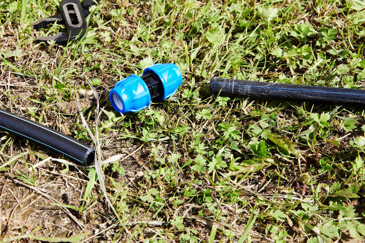 Wasserleitung im Garten verlagen